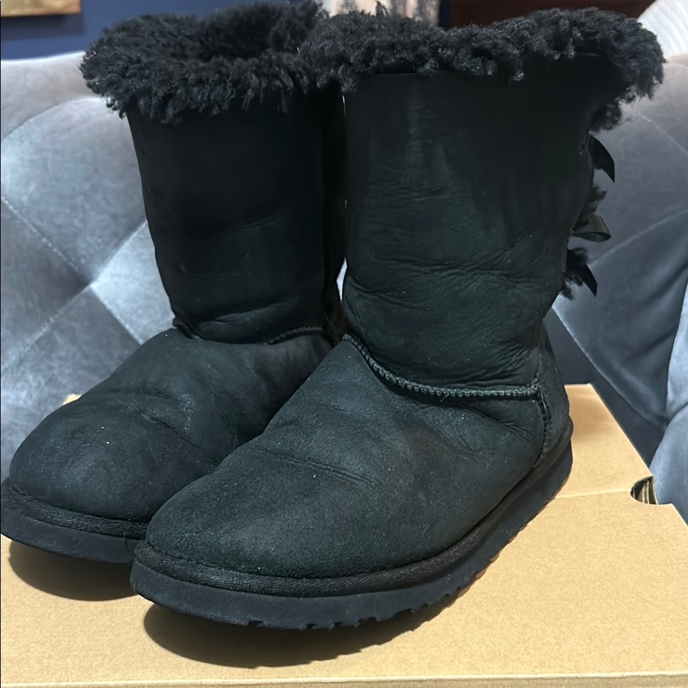 UGG Black Winter Boots with Sheepskin Trim